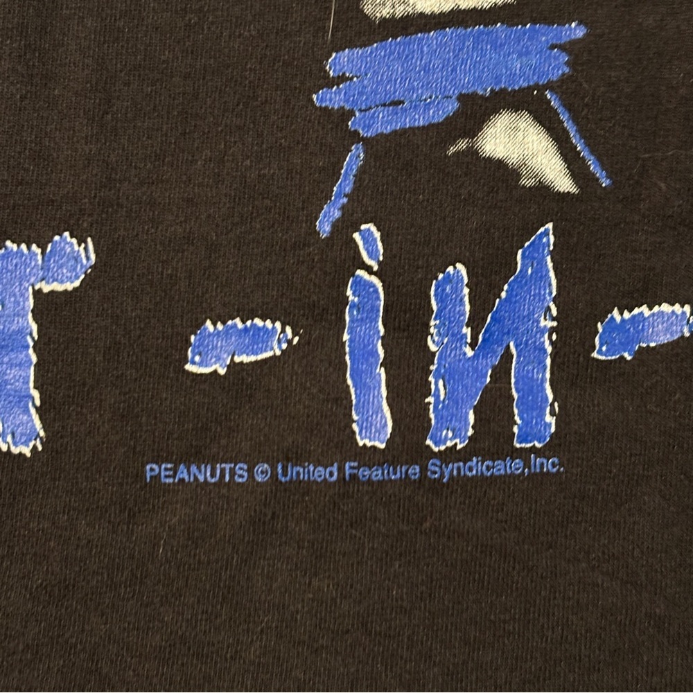 Vintage Joe Cool Snoopy T Shirt Large Put in Bay Black Blue Grunge USA Made - Picture 4 of 6